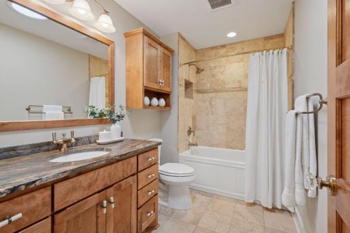 4416 Thomas Avenue S, Minneapolis, MN 55410