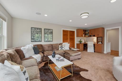 4416 Thomas Avenue S, Minneapolis, MN 55410