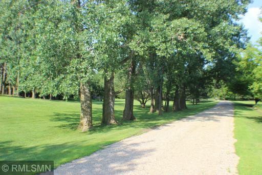 26098 Mn Highway 15, Dassel, MN 55325