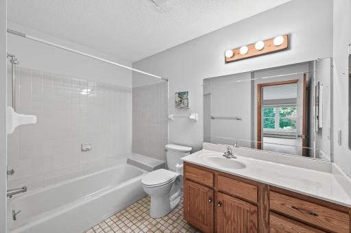 2025, 3020 SAM #215, View in Private Primary Full Bathroom.jpg