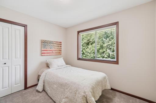 16989 W Side Drive, Prior Lake, MN 55372