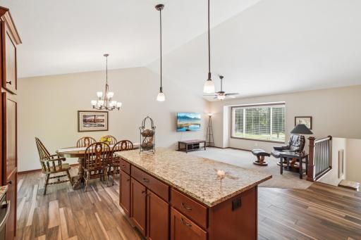 16989 W Side Drive, Prior Lake, MN 55372