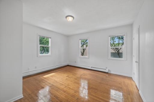 1430 Irving Avenue N, Minneapolis, MN 55411