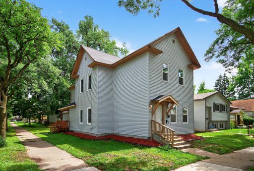 1430 Irving Avenue N, Minneapolis, MN 55411