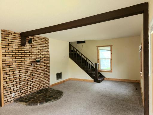 Living Dining Area 1.jpg