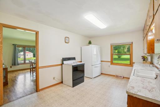 606 6th Street N, Hudson, WI 54016