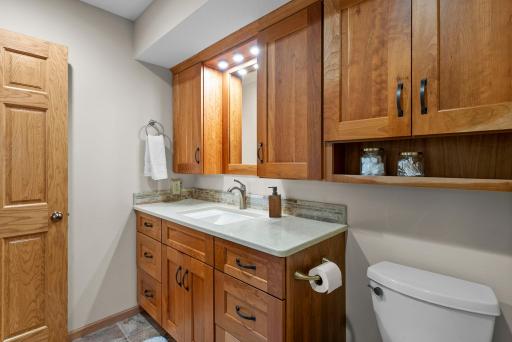 70-web-or-mls-851 Lincolntown Ave-223.jpg