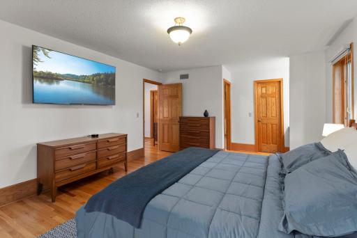 62-web-or-mls-851 Lincolntown Ave-195.jpg