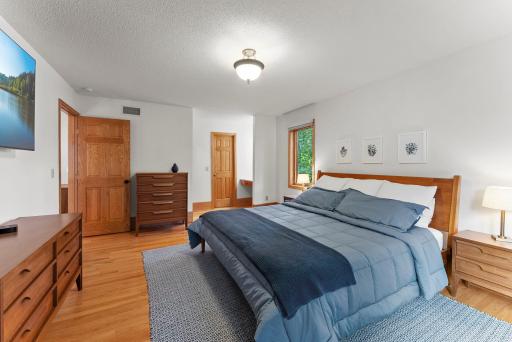 60-web-or-mls-851 Lincolntown Ave-187.jpg
