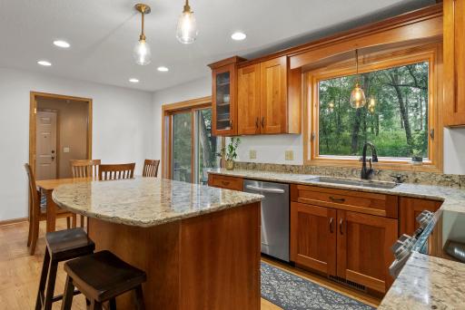 41-web-or-mls-851 Lincolntown Ave-123.jpg