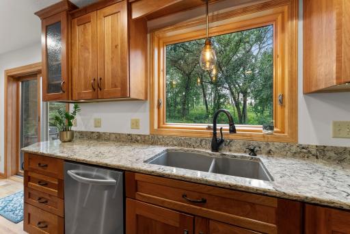 40-web-or-mls-851 Lincolntown Ave-119.jpg