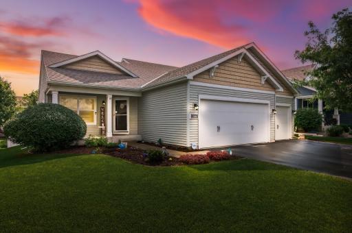 Well cared for home in nice neighborhood!