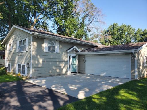 9135 205th Street W, Lakeville, MN 55044