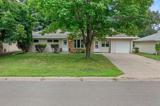 1739 Rose Place, Saint Paul, MN 55113