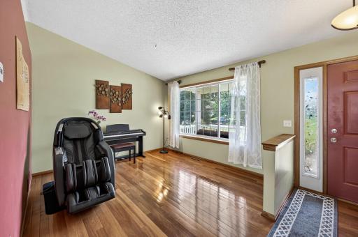 8800 Douglas Drive N, Minneapolis, MN 55445