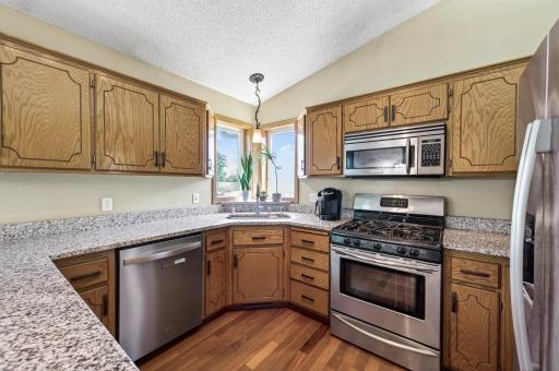 8800 Douglas Drive N, Minneapolis, MN 55445