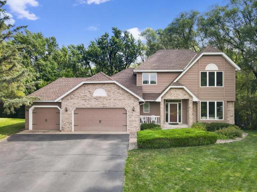 727 Laurie Court, Saint Paul, MN 55117