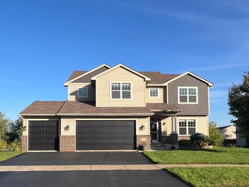 Spacious 2 story home featuring an exceptional floor plan, amazing lot and excellent location!