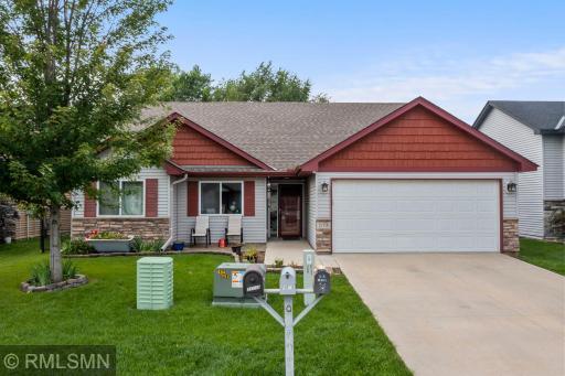 21115 Cameron Way, Farmington, MN 55024