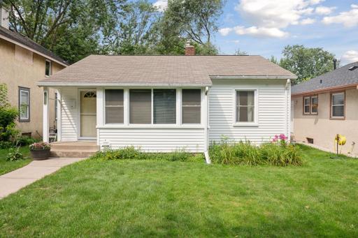 4007 Queen Avenue N, Minneapolis, MN 55412