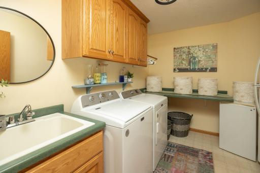 1803 16th St SW, Austin, MN 55912