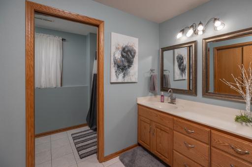 1803 16th St SW, Austin, MN 55912