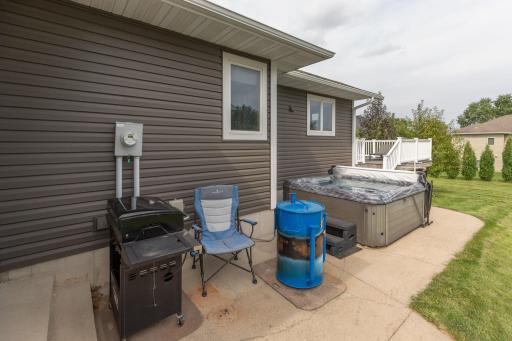 1803 16th St SW, Austin, MN 55912
