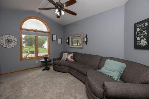 1803 16th St SW, Austin, MN 55912