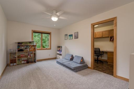 209 Pinehurst Drive, Mankato, MN 56001