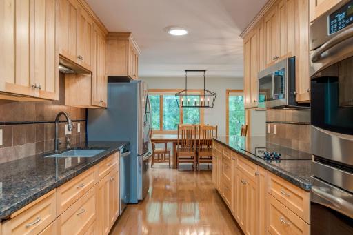 209 Pinehurst Drive, Mankato, MN 56001