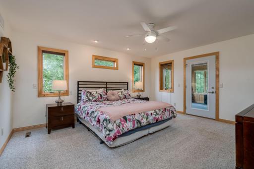 209 Pinehurst Drive, Mankato, MN 56001