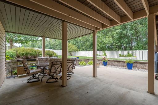 209 Pinehurst Drive, Mankato, MN 56001