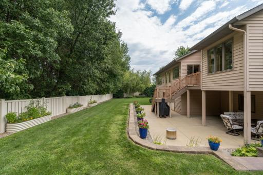 209 Pinehurst Drive, Mankato, MN 56001