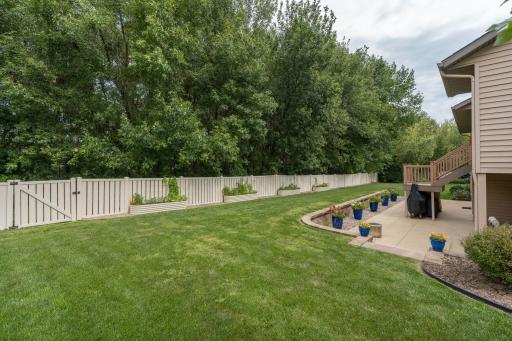 209 Pinehurst Drive, Mankato, MN 56001