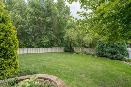 209 Pinehurst Drive, Mankato, MN 56001
