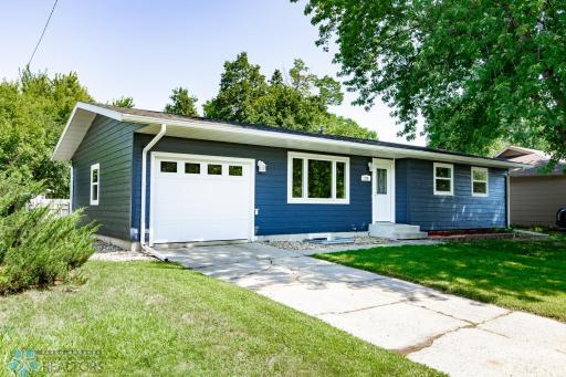 226 10 1/2 Avenue W, West Fargo, ND 58078