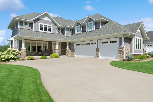 6264 Coteau Trail, Eden Prairie, MN 55344