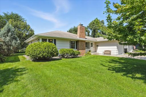5808 Chowen Avenue S, Edina, MN 55410
