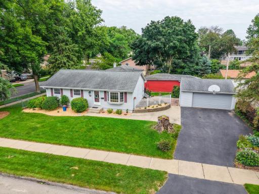 704 Zumbro Dr NW, Rochester, MN 55901