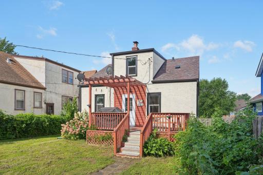 41-web-or-mls-N Knox Ave-S1308-041.jpg