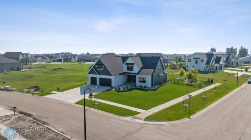 6090 Wildflower Drive S, Fargo, ND 58104