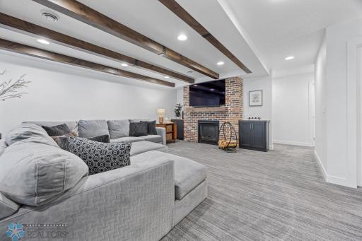 6090 Wildflower Drive S, Fargo, ND 58104