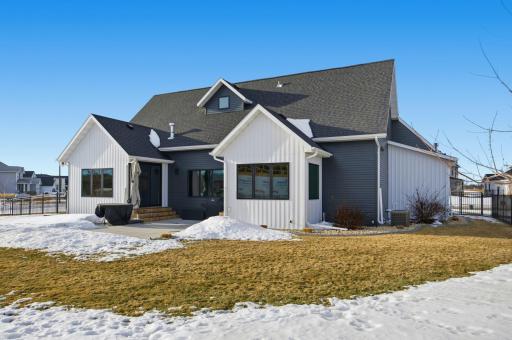 6090 Wildflower Drive S, Fargo, ND 58104