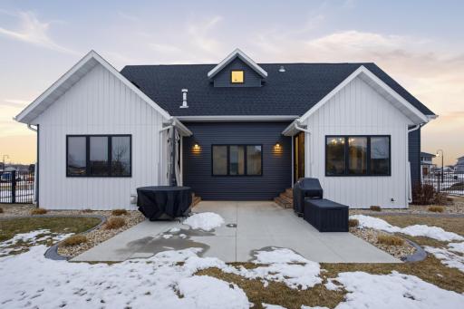 6090 Wildflower Drive S, Fargo, ND 58104
