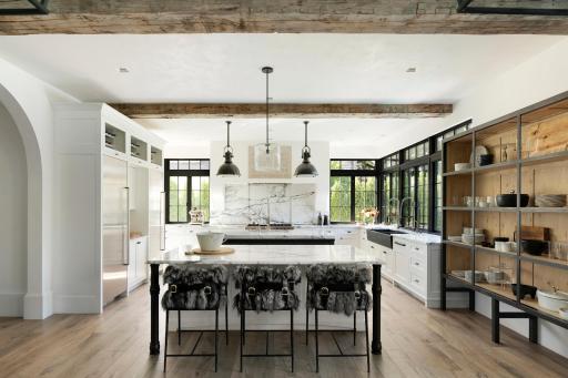 Double center islands