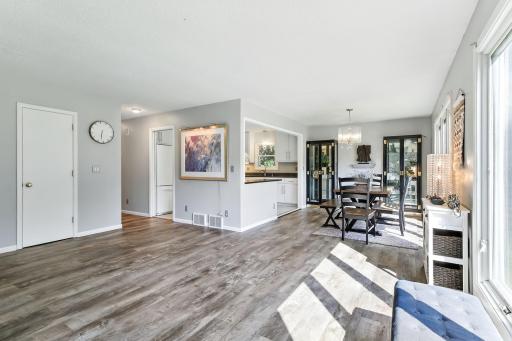 455 Black Oaks Lane N, Minneapolis, MN 55447
