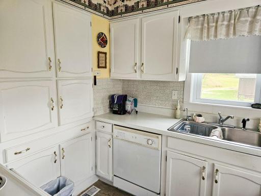 310 Marshall Avenue NE, Red Lake Falls, MN 56750