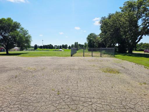 TBD Black Oak Avenue, Montevideo, MN 56265
