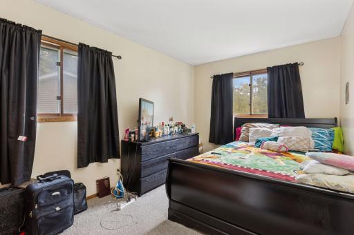 501 Shadyside Circle, Hopkins, MN 55343