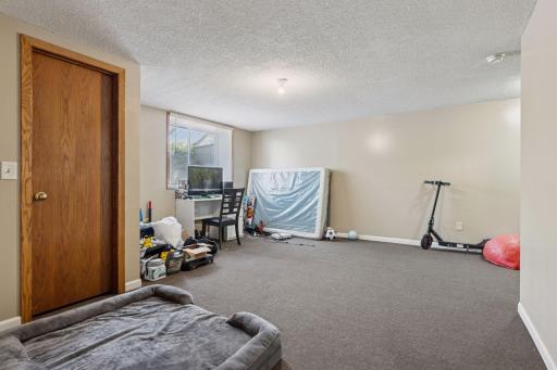 501 Shadyside Circle, Hopkins, MN 55343